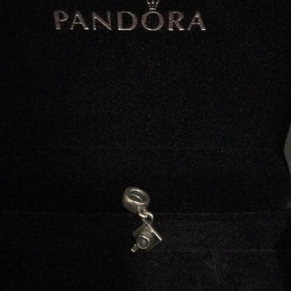 Pandora Graduation Cap 🎓 Dangle Charm - Picture 3 of 3